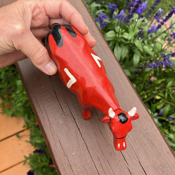 Ks Collections Red number 7 Cow Figurine - Picture 2 of 10